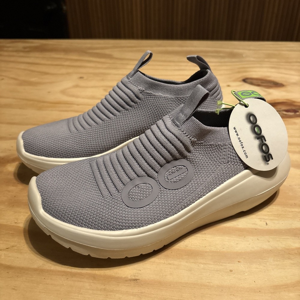 OOFOS OOmy Zen Women's Walking Shoes Spacedust, Size 8 BRAND NEW